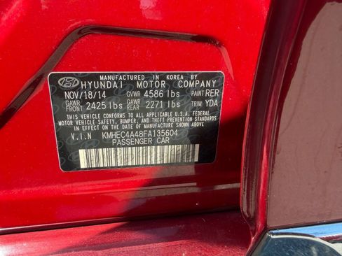 Used 2015 Hyundai Sonata Limited w/ Option Group 02 FWD image 24