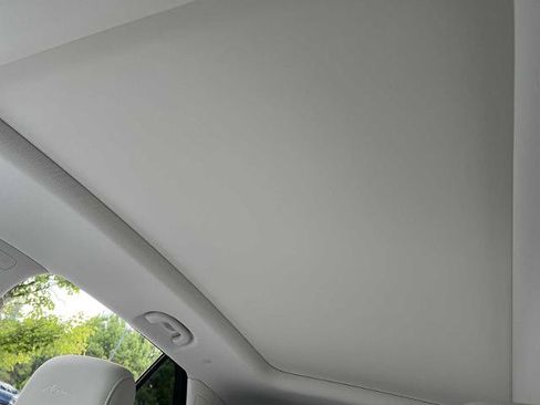 New 2025 Buick Envision Avenir image 14