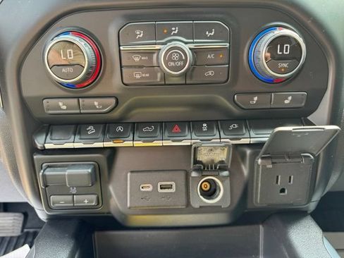 Used 2019 Chevrolet Silverado 1500 RST w/ All-Star Edition AWD/4WD image 16