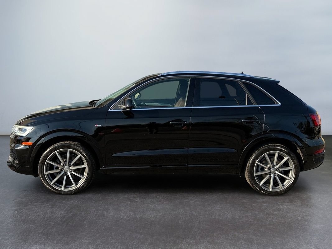 Used 2018 Audi Q3 2.0T Premium Plus w/ Premium Plus Package AWD/4WD image 8