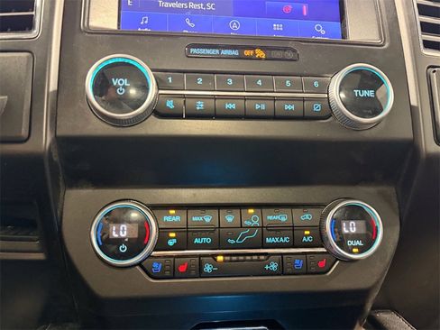 Used 2021 Ford Expedition Limited image 19