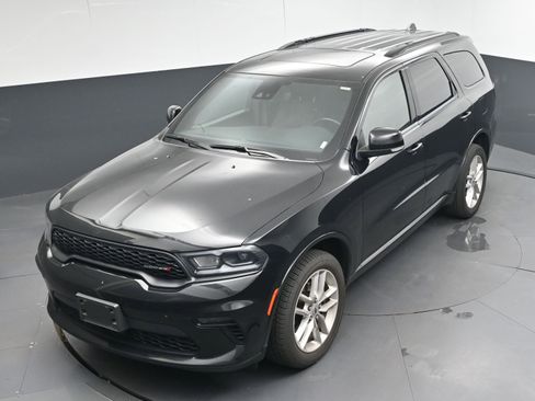 Used 2023 Dodge Durango GT image 31