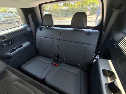 Used 2025 Hyundai Santa Fe SEL FWD image 5