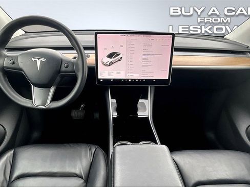 Used 2020 Tesla Model Y Long Range image 15