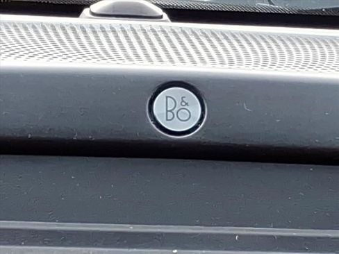 Certified 2018 Ford Expedition Platinum image 17