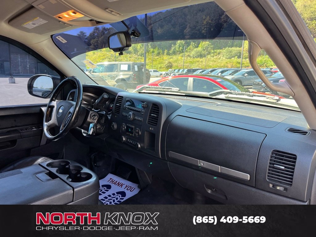 Used 2013 Chevrolet Silverado 1500 LT w/ All-Star Edition AWD/4WD image 7