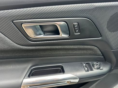 New 2025 Ford Mustang Coupe image 8