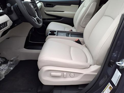 New 2026 Honda Odyssey EX-L image 18