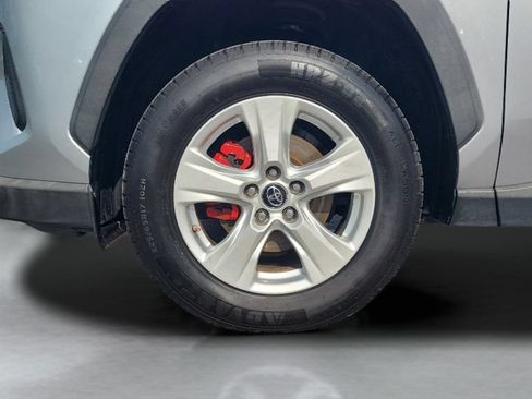 Used 2021 Toyota RAV4 LE FWD image 26