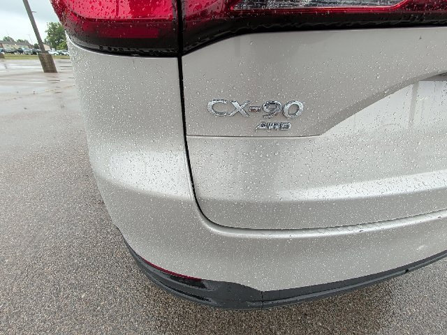 Used 2024 MAZDA CX-90 3.3 Turbo w/ Preferred Package AWD/4WD image 10