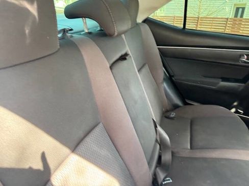 Used 2018 Toyota Corolla LE image 15