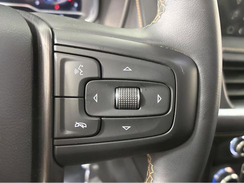 Used 2024 GMC Yukon AT4 image 20