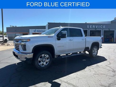 Used 2020 Chevrolet Silverado 3500 LTZ w/ LTZ Premium Package AWD/4WD image 16