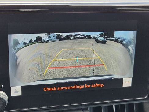 Used 2024 Toyota RAV4 XLE FWD image 19
