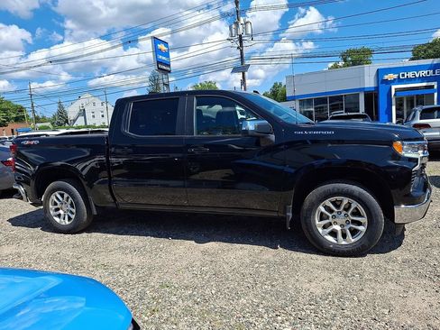 Certified 2023 Chevrolet Silverado 1500 LT AWD/4WD image 9