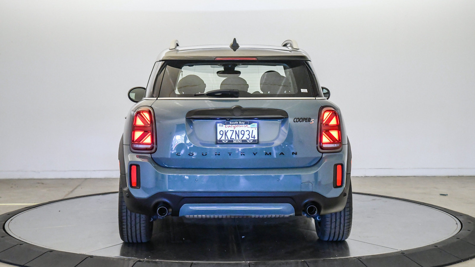Certified 2024 MINI Cooper Countryman S FWD image 3