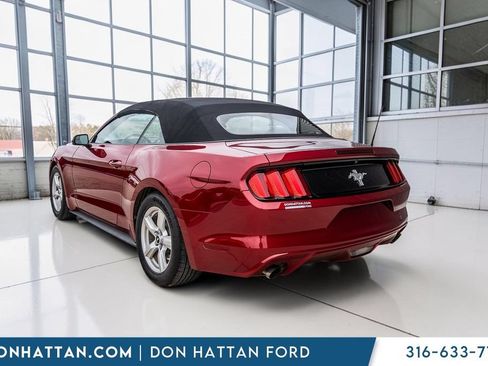 Used 2017 Ford Mustang Convertible RWD image 18