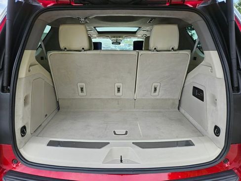 Certified 2023 Cadillac Escalade Premium Luxury Platinum w/ Heavy-Duty Trailer Package image 21