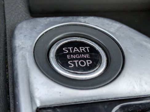 Used 2021 Nissan Sentra SV image 21