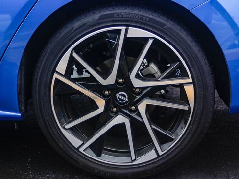 Certified 2025 Nissan Sentra SR image 12