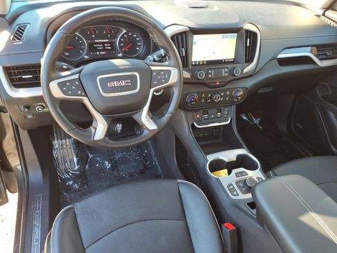 Used 2019 GMC Terrain Denali w/ Advanced Safety Package image 11