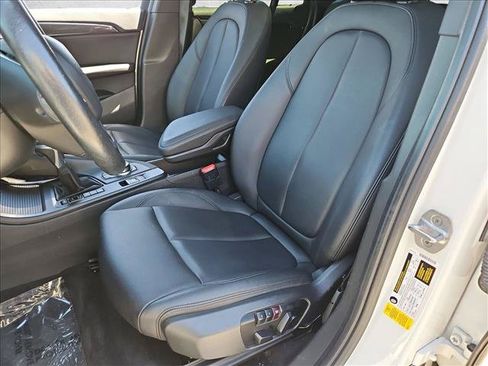 Used 2018 BMW X1 sDrive28i w/ Convenience Package FWD image 16