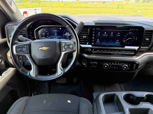 Used 2025 Chevrolet Silverado 3500 LT w/ All Star Edition AWD/4WD image 28
