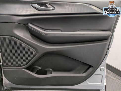 Used 2024 Jeep Grand Cherokee L Altitude image 30