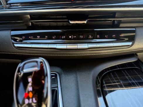 Used 2021 Cadillac Escalade ESV Sport w/ Driver Assist Tech Package image 21