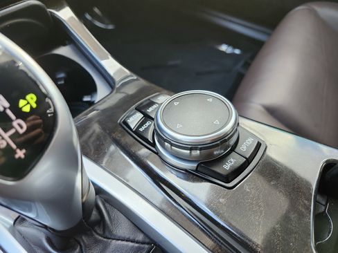 Used 2016 BMW 535i Sedan image 9