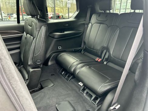 Used 2025 Jeep Grand Cherokee L Limited w/ Trailer Tow Package image 38