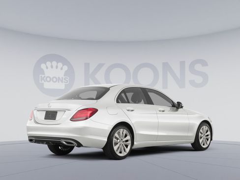 Used 2020 Mercedes-Benz C 300 Sedan image 4