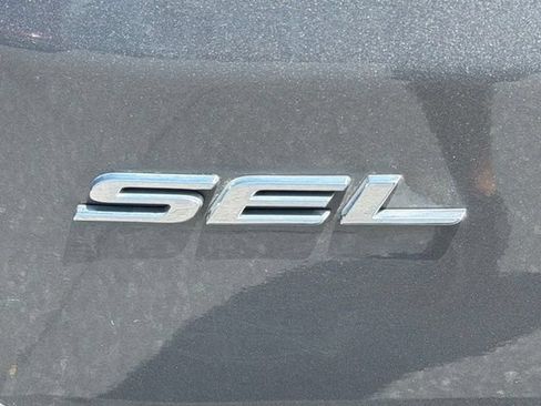 Used 2023 Ford Edge SEL w/ Convenience Package AWD/4WD image 18