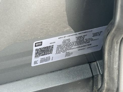 Used 2025 Chevrolet Tahoe LT RWD image 34