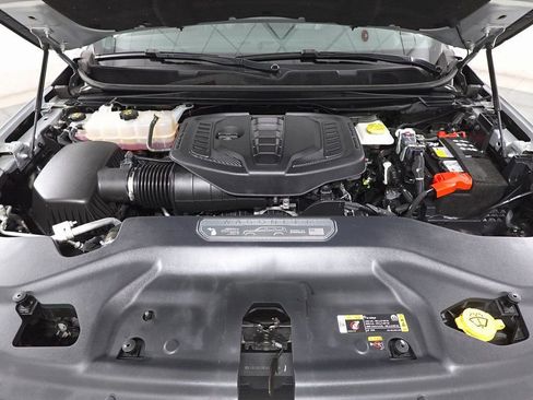 Used 2024 Jeep Wagoneer L Series II w/ Flexible Seating Group image 32