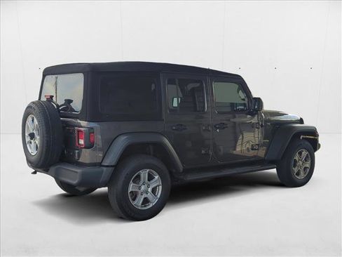 Used 2021 Jeep Wrangler Unlimited Sport image 4
