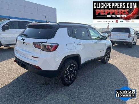 Used 2024 Jeep Compass Trailhawk w/ Trailhawk Convenience Group image 3