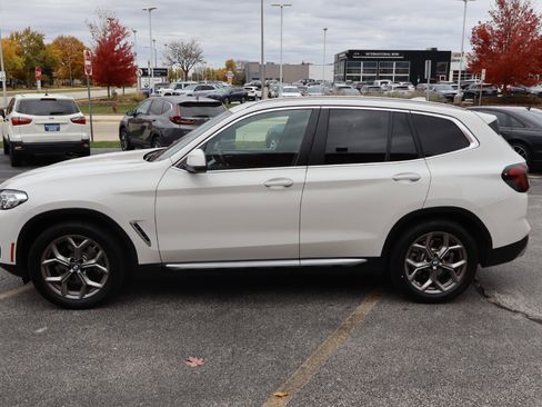 Used 2022 BMW X3 xDrive30i w/ Premium Package 2 image 4