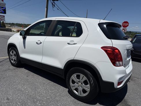 Used 2017 Chevrolet Trax LS FWD image 7