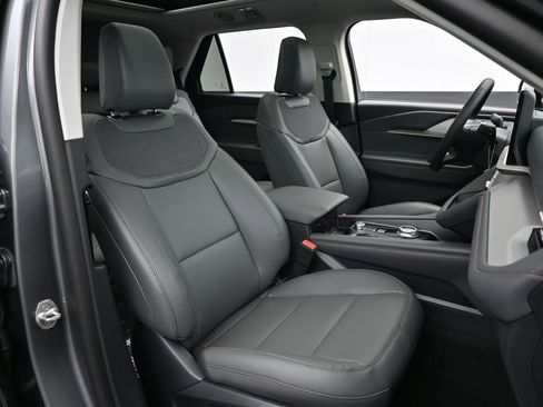 New 2026 Ford Explorer Active w/ Active Comfort Package image 37