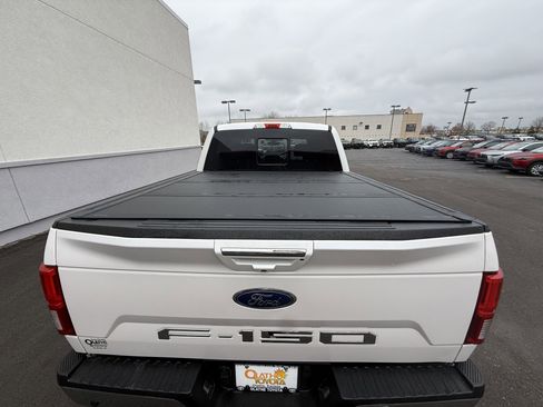 Used 2019 Ford F150 Lariat image 6