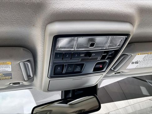 Used 2020 Toyota 4Runner Limited image 30