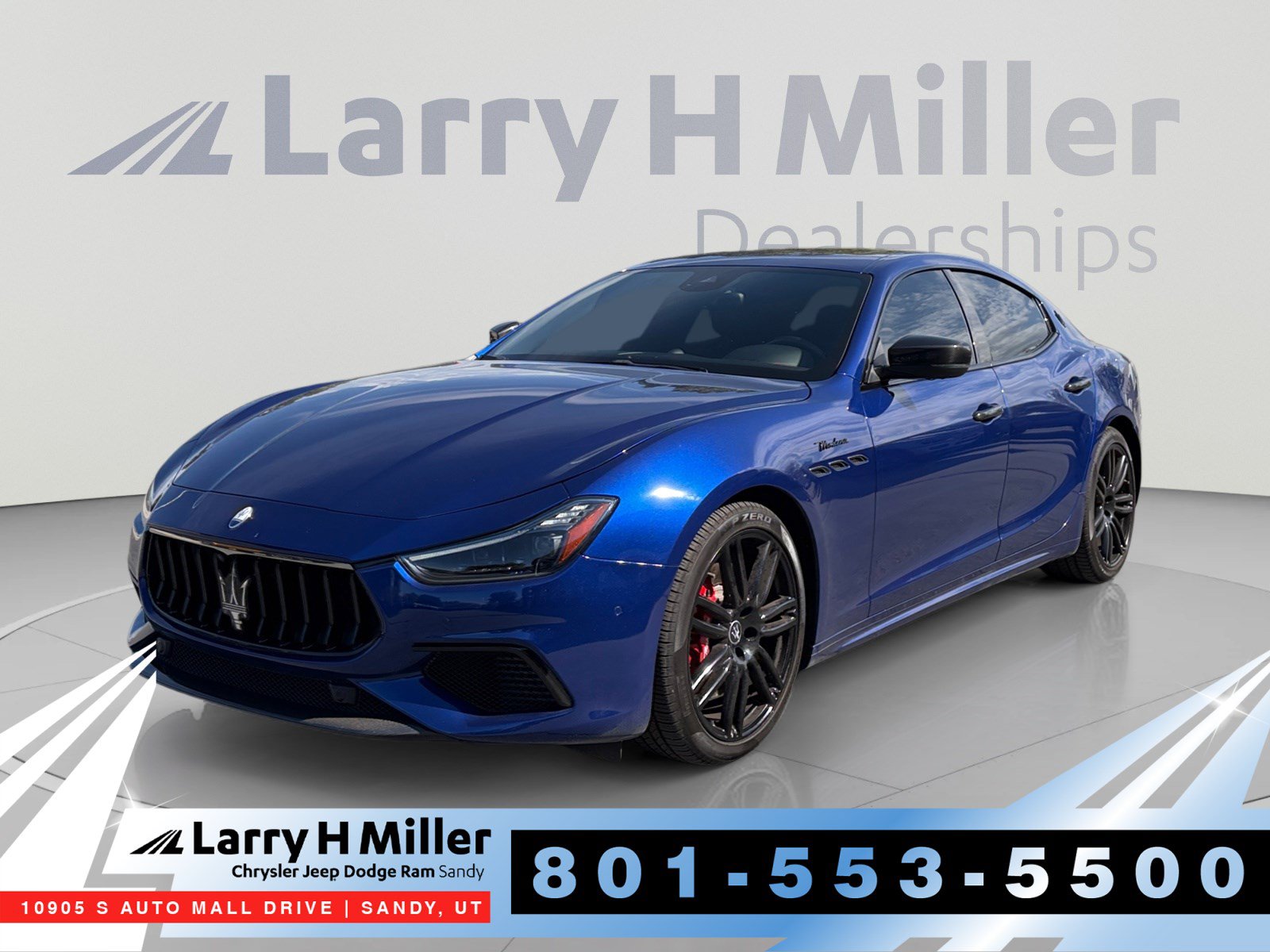 Used 2023 Maserati Ghibli Modena Q4 AWD/4WD image 1