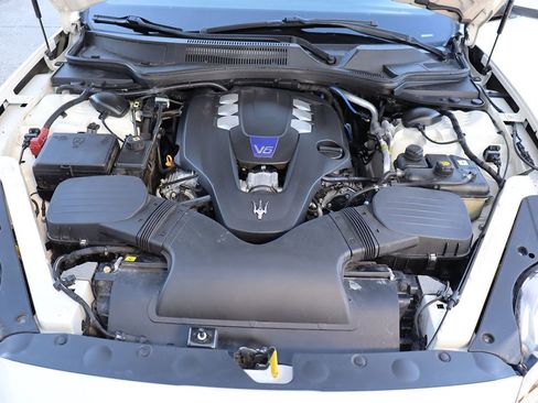 Used 2017 Maserati Quattroporte S image 64