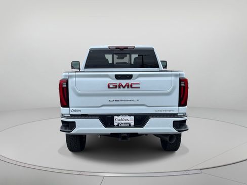 New 2026 GMC Sierra 2500 Denali AWD/4WD image 5