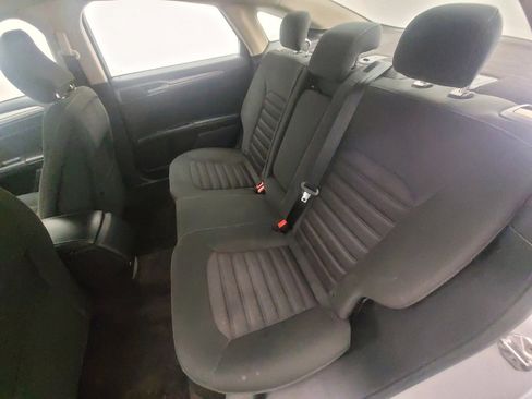 Used 2017 Ford Fusion S image 18
