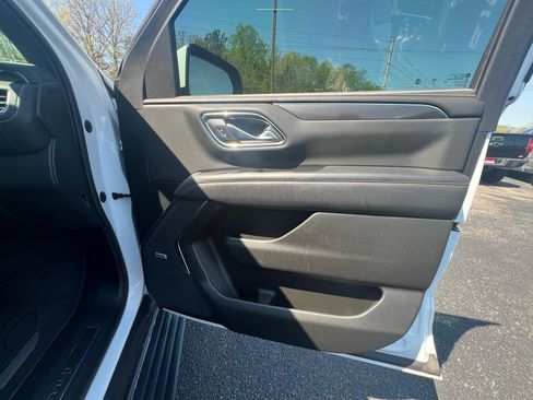 Used 2022 GMC Yukon AT4 image 12