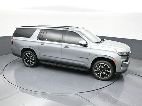 Used 2023 Chevrolet Suburban RST w/ Sport Performance Package image 67