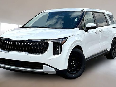 New 2026 Kia Carnival FWD image 1