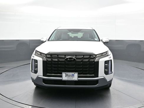 Used 2023 Hyundai Palisade SEL image 2